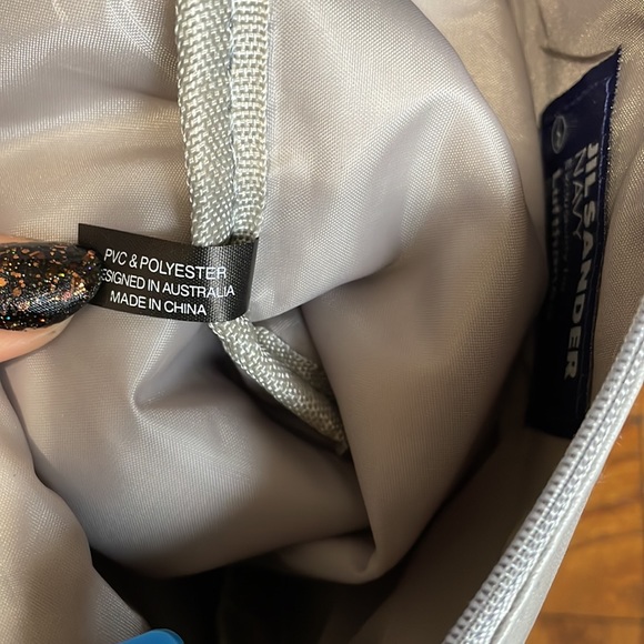 Jil Sander navy Lufthansa business class amenity kit (empty bag) - Picture 6 of 6